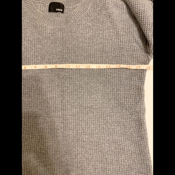 Aritzia Wilfred Free Isabelli Sweater - Picture 3 of 3